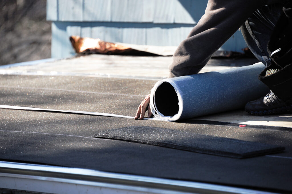 Worker,Working,On,Repairing,The,Damaged,Roof